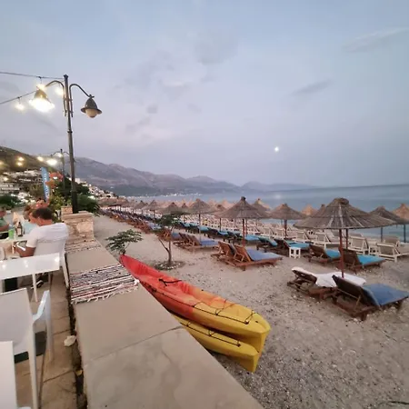 Holiday home Olive Old Qeparo